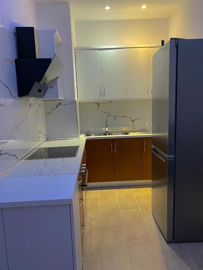 Prestige Apartament Sea View Дуррес Экстерьер фото