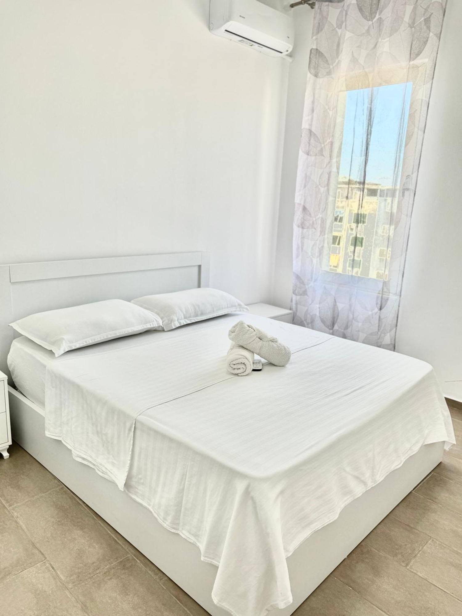 Prestige Apartament Sea View Дуррес Экстерьер фото